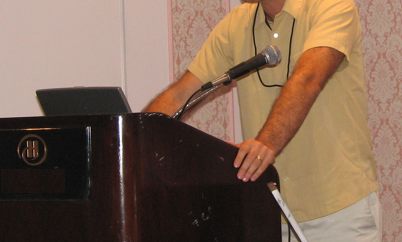 lecturn CC-scholz-flickr